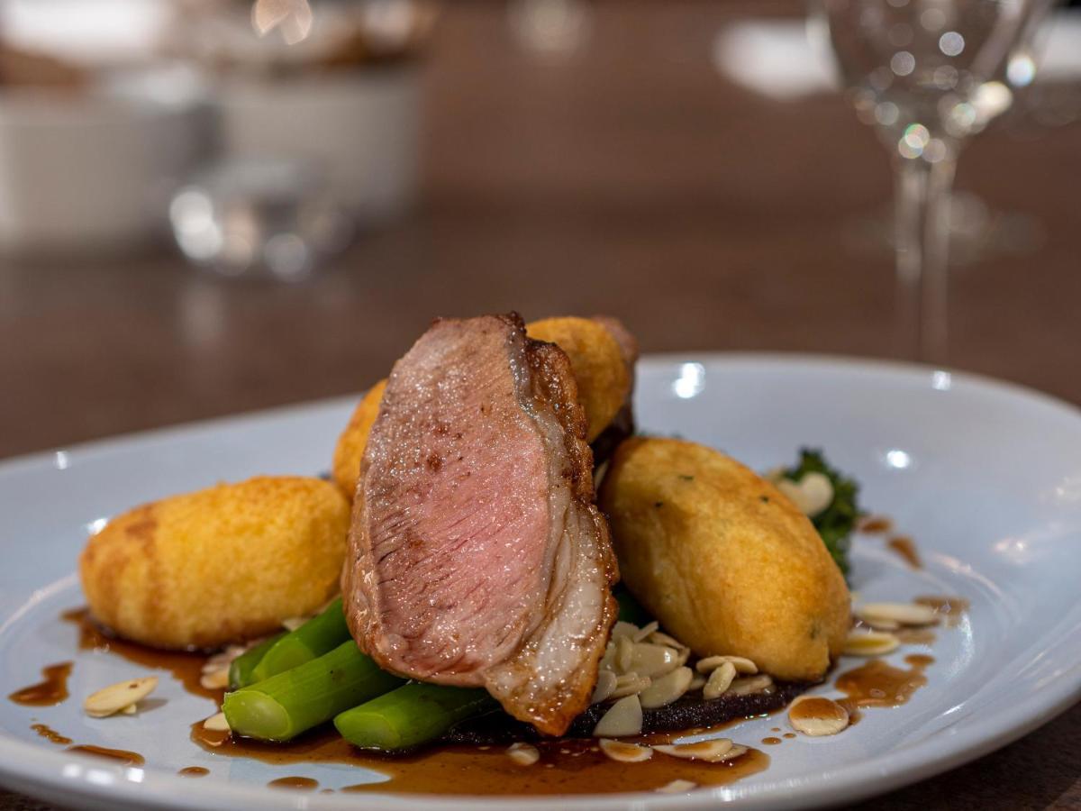 Blackbull Hotel Tarbolton 外观 照片