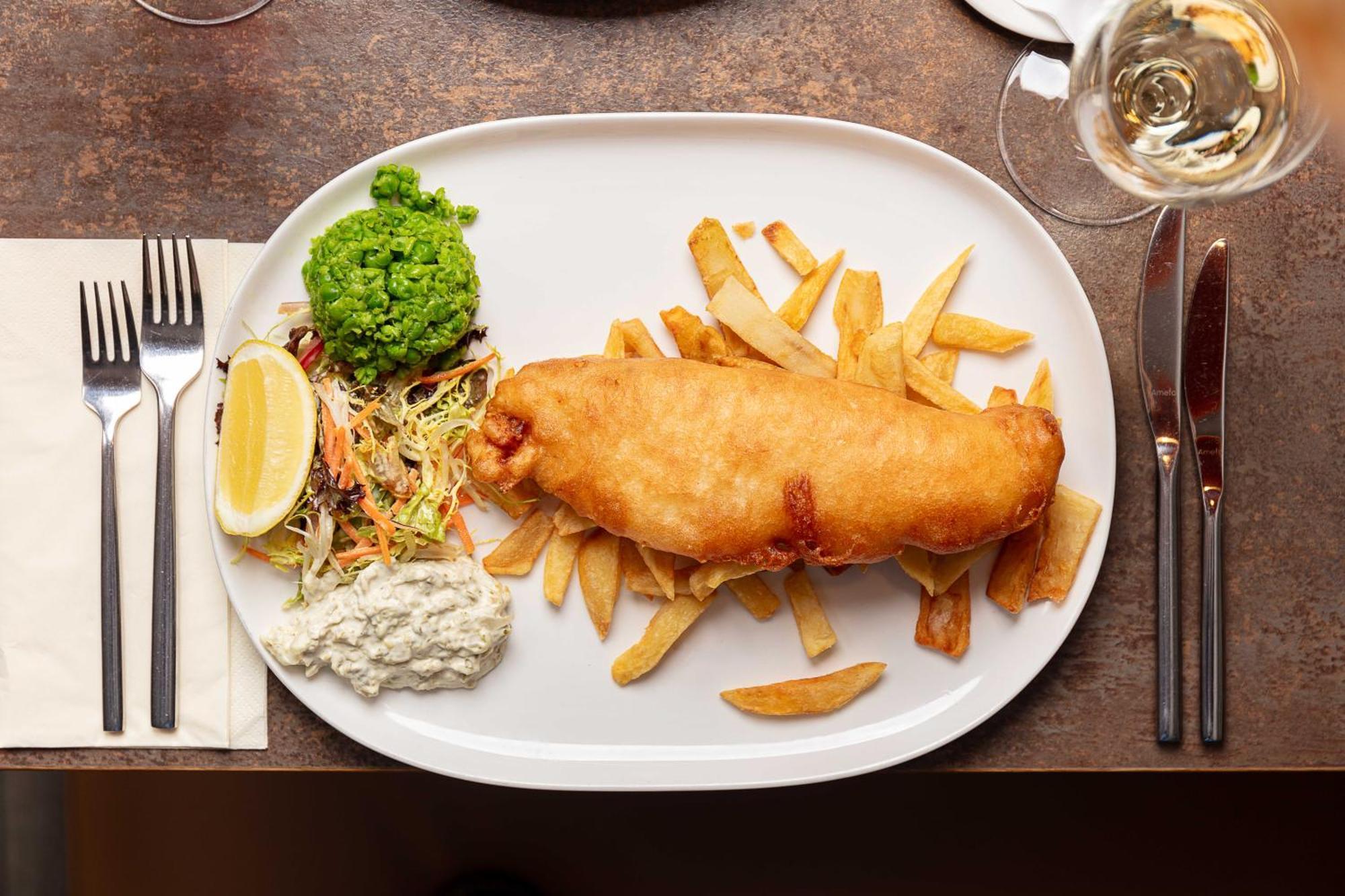 Blackbull Hotel Tarbolton 外观 照片