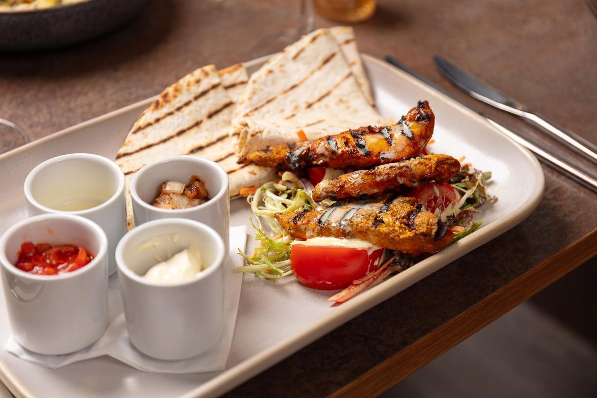 Blackbull Hotel Tarbolton 外观 照片