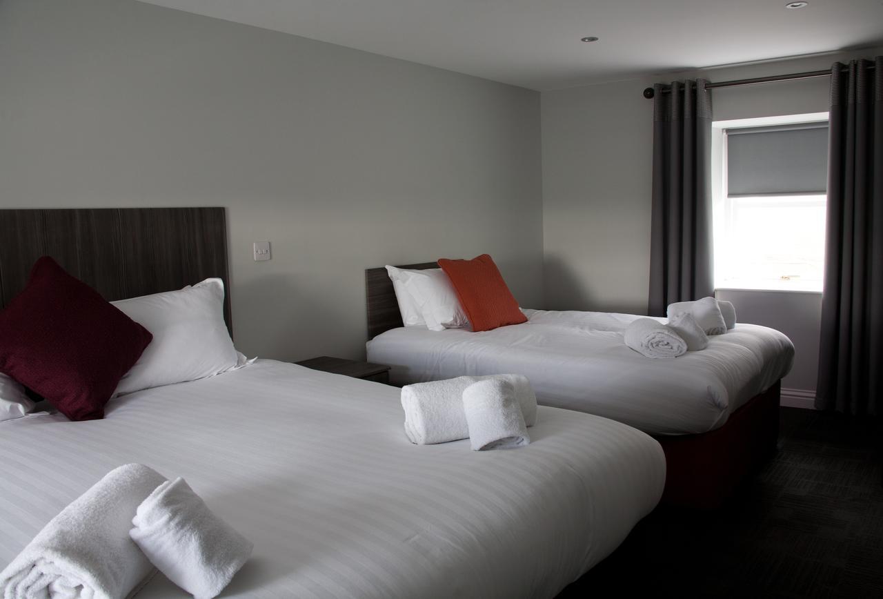 Blackbull Hotel Tarbolton 外观 照片