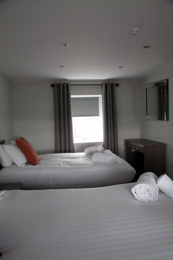 Blackbull Hotel Tarbolton 外观 照片