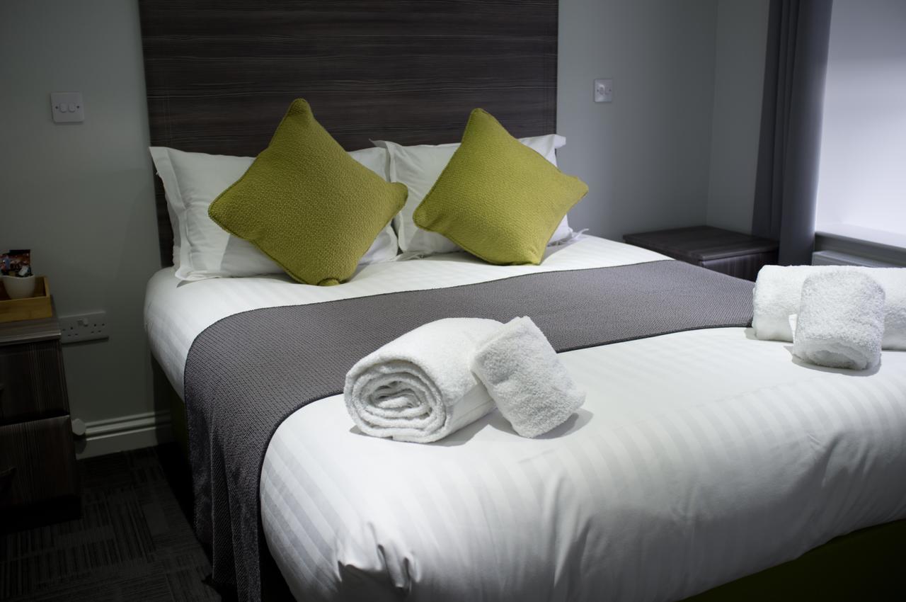 Blackbull Hotel Tarbolton 外观 照片